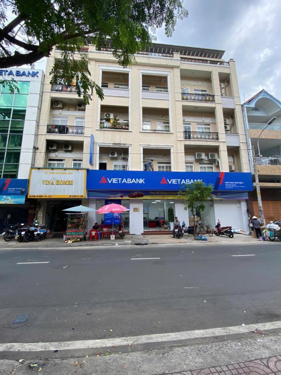 Vina * TP. Hồ Chí Minh